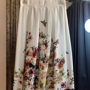 Floral skirt